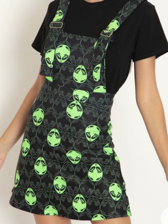 Blackmilk Dresses & Skirts - Blackmilk Little Green Men A Line Alien Apron Punk Pinafore Overall Dress XL